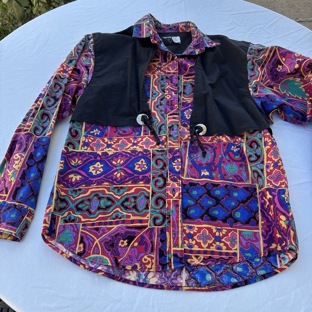 Frontier Series Womens Southwestern Button Shirt Large